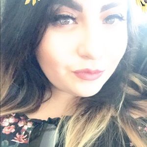 Meet your Posher, Karina